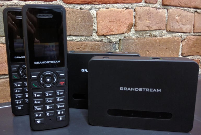 Grandstream DP760 DECT repeater with DP750 DECT base station and DP720 DECT phones Grandstream DP760 DECT repeater with DP750 DECT base station and DP720 DECT phones